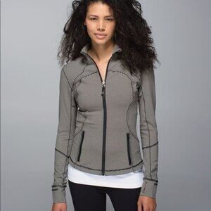Lululemon Forme Striped Jacket Full Zip Size 6 Activewear Sporty